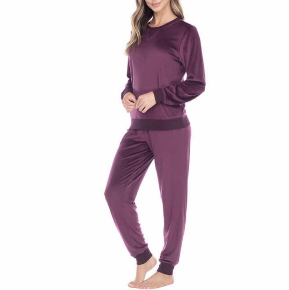 Honeydew Ladies' Fleece Lounge Set